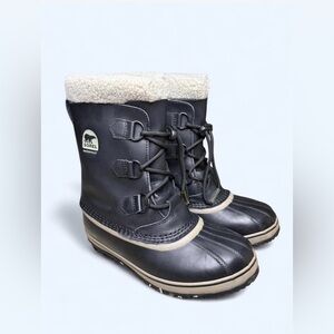 Sorel Black and Cream Woman’s Snow Boots